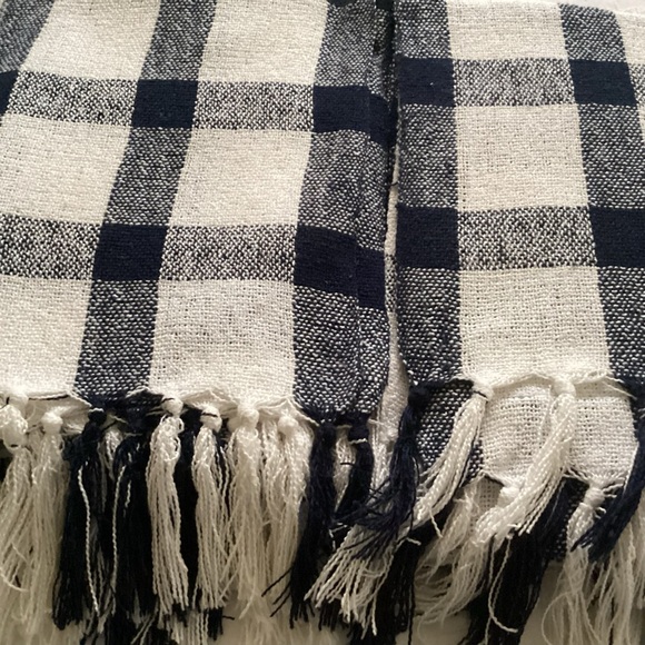 Pottery Barn Throws, pair navy and white check pattern 50 1/2” x62 1/2” - Picture 2 of 8